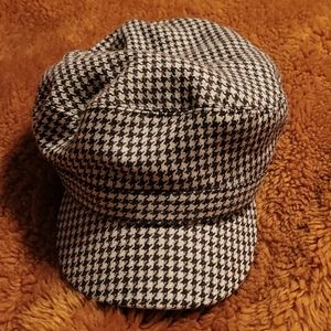 Aldo hat